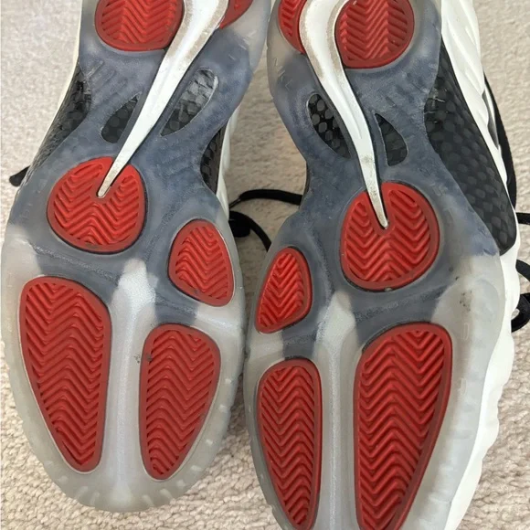 Nike Air Foamposite Pro 'Pearl’, Vintage in mint condition, like a new.